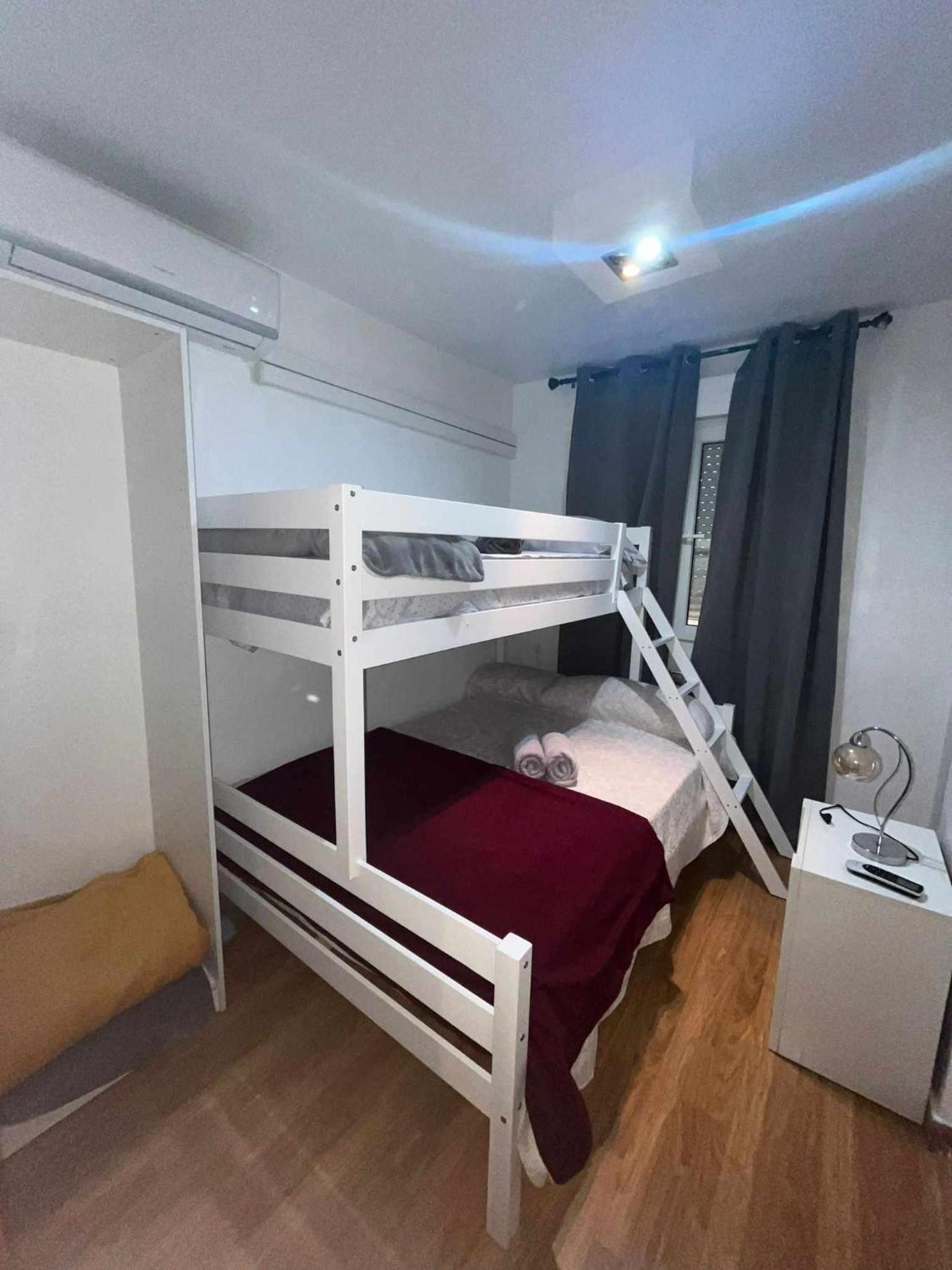 Lujo a tu alcance con spa y garaje pleno centro Huelva Exterior foto