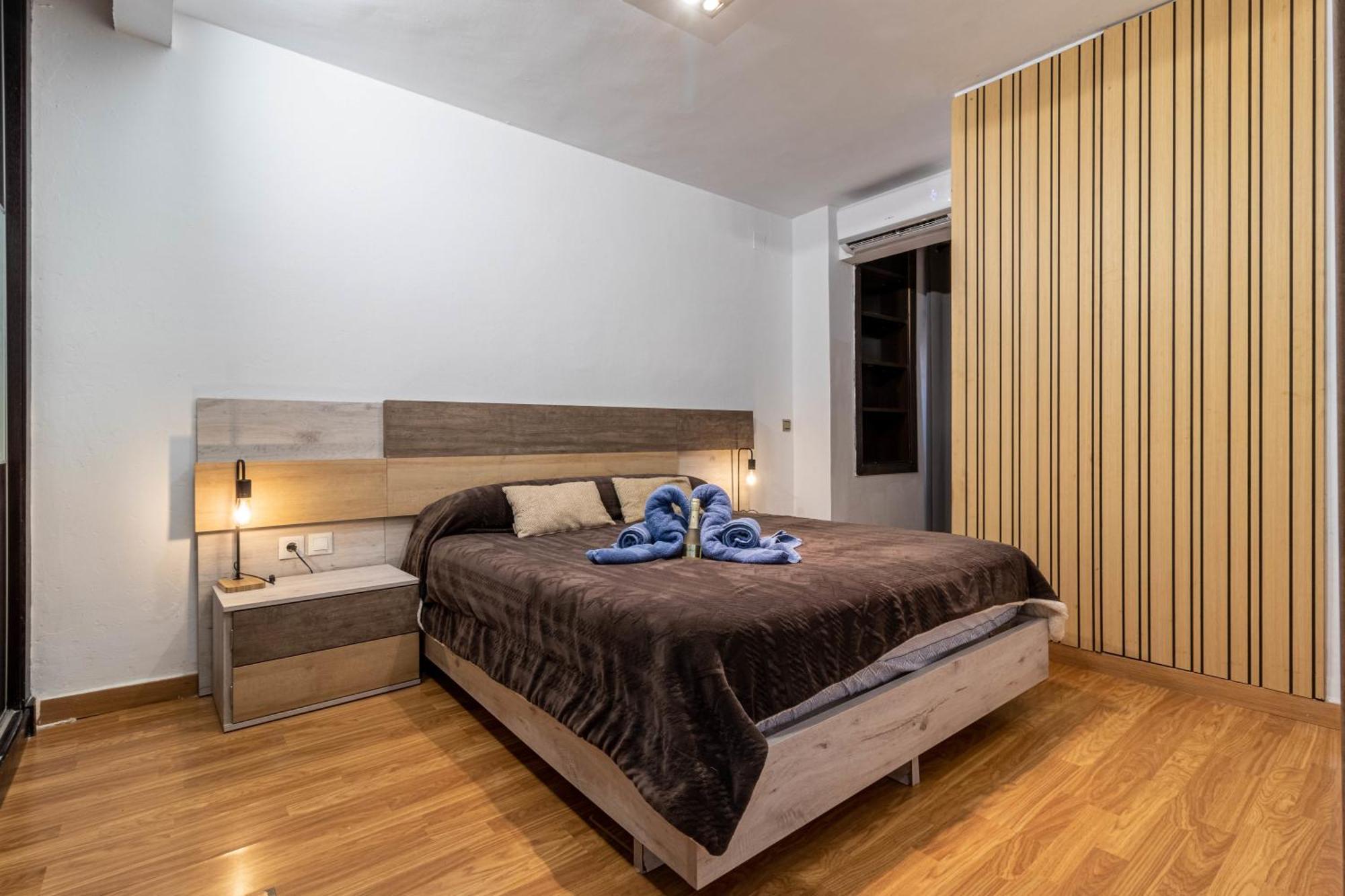 Lujo a tu alcance con spa y garaje pleno centro Huelva Exterior foto